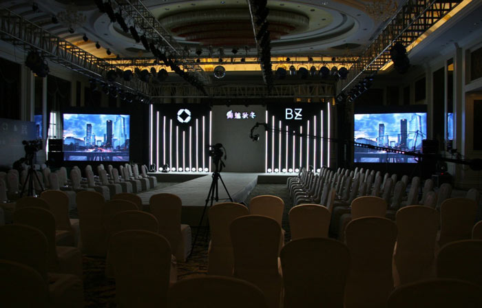 服裝發(fā)布會